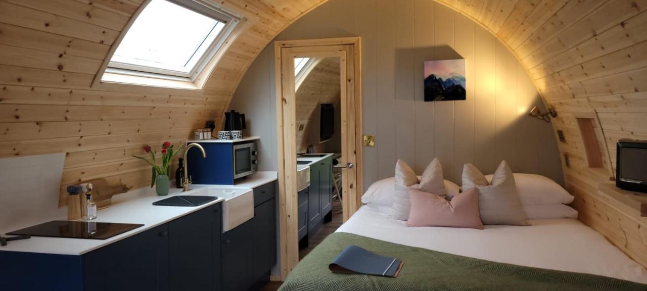 Odli Glamping - Deri Apartment Welshpool Bagian luar foto